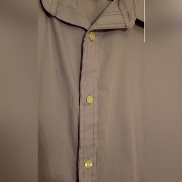 Threads & Heirs long sleeve button down shirt, light purple, 2XL - Picture 2 of 3
